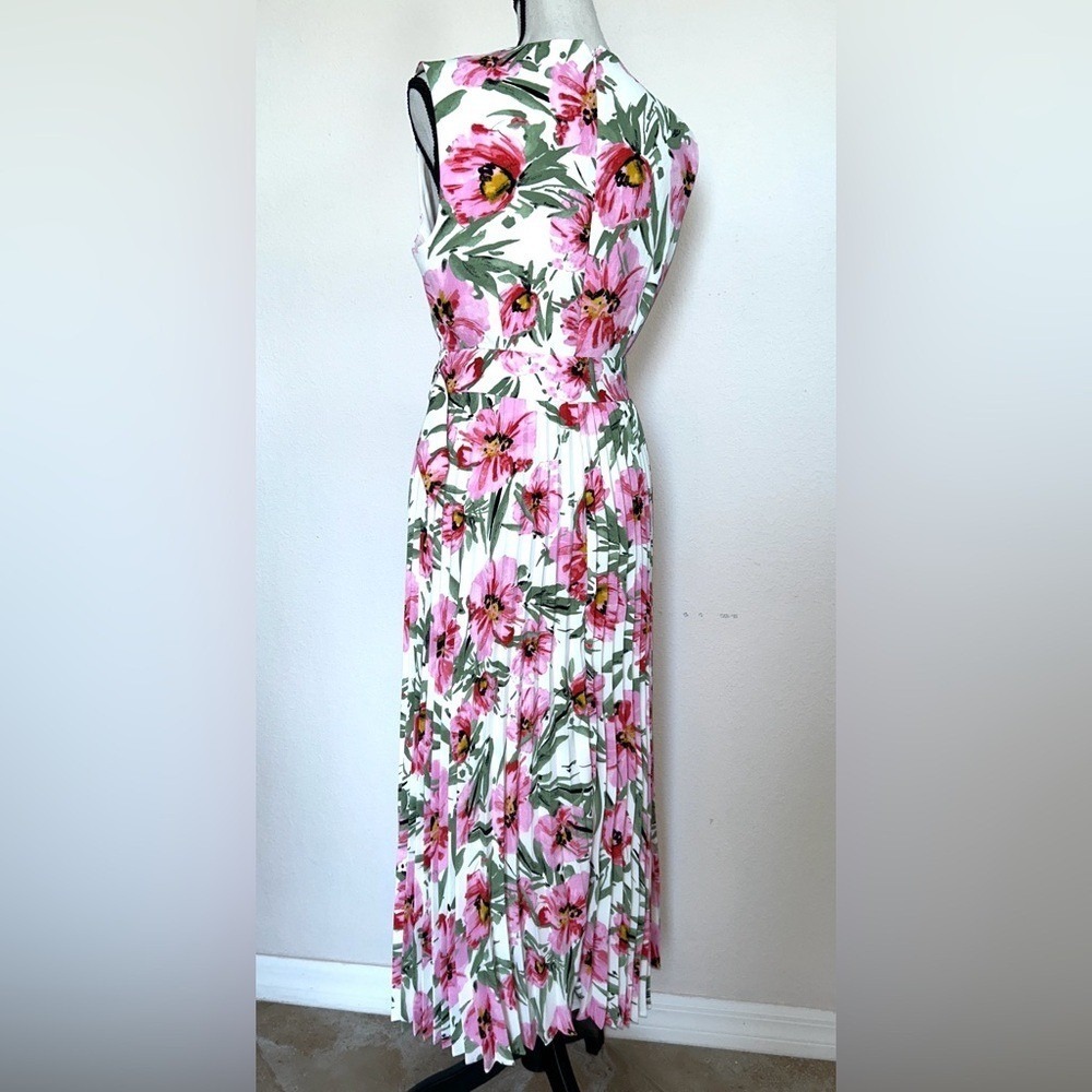 Gorgeous T Tahari pink floral pleated maxi dress. New - Picture 9 of 12